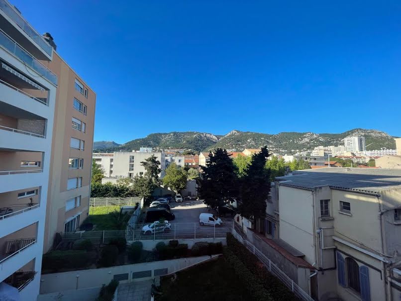 Location  appartement 1 pièce 36 m² à Toulon (83000), 620 €