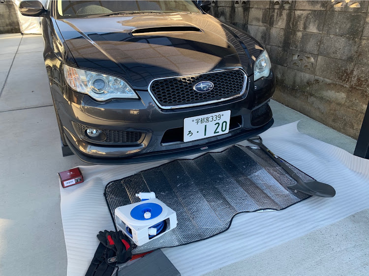 レガシィツーリングワゴンのあけましておめでとうございます・DIY・フロントリップ・STiリップスポイラーに関するカスタム事例の投稿画像1枚目