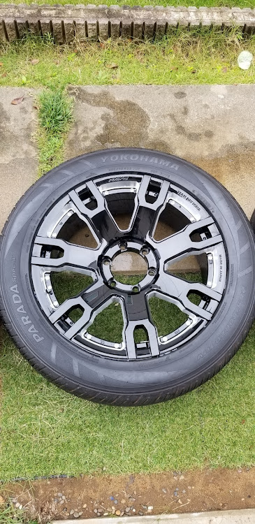 ランドクルーザープラドのDIY・タイヤ交換・ドライブに関するカスタム事例の投稿画像3枚目