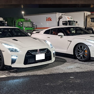 NISSAN GT-R R35