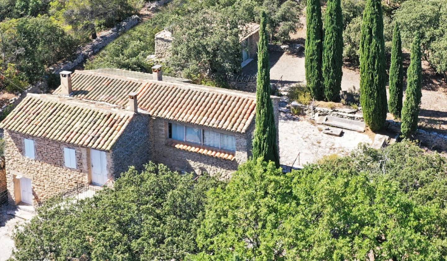 House with pool and terrace Gordes