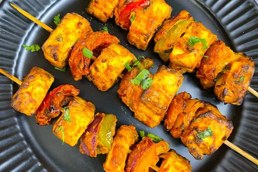 Achari Paneer Tikka