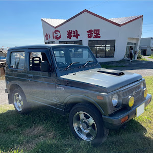 ジムニー JA11V