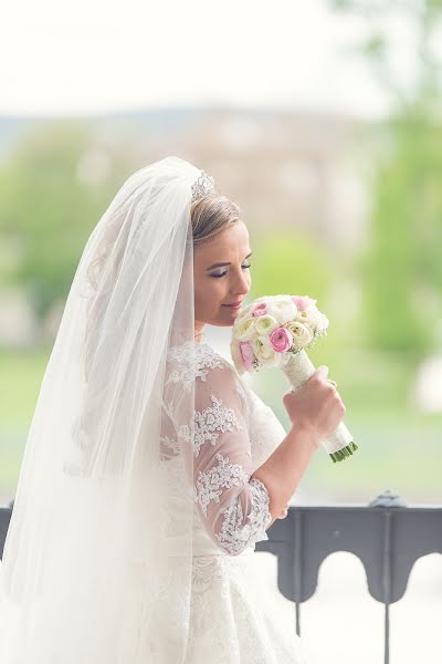 結婚式の写真家István Varga (istvanvarga)。2019 3月3日の写真