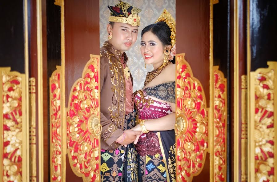 Fotógrafo de casamento Ketut Sutawan (sutawan). Foto de 21 de junho 2020