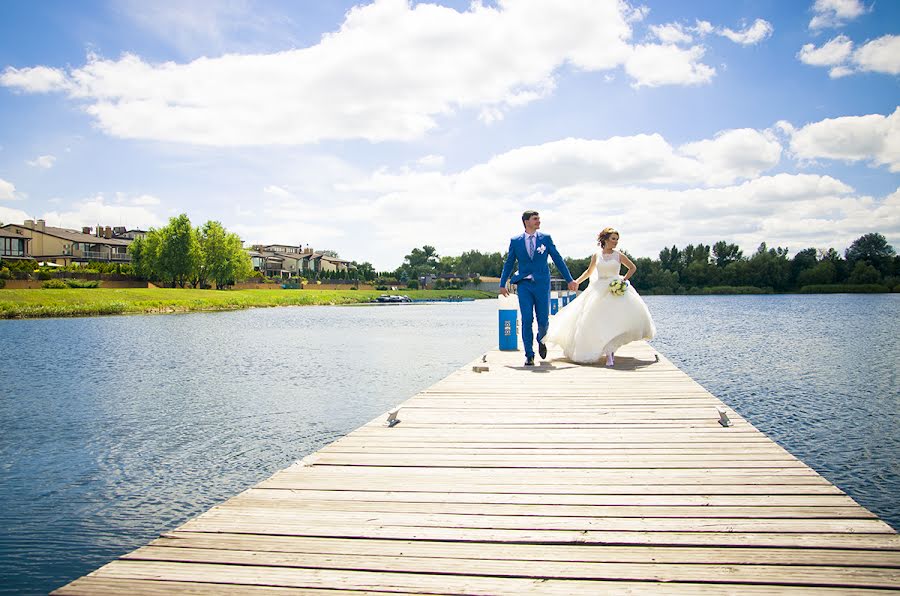 Fotógrafo de casamento Kseniya Krestyaninova (mysja). Foto de 3 de agosto 2017