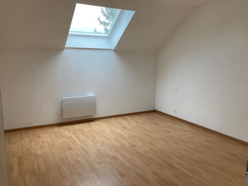 Location  appartement 2 pièces 55 m² à Waldwisse (57480), 450 €