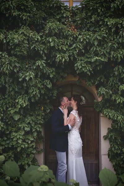 Fotografo di matrimoni Lucie Urbánková (brightmoments). Foto del 14 gennaio 2020