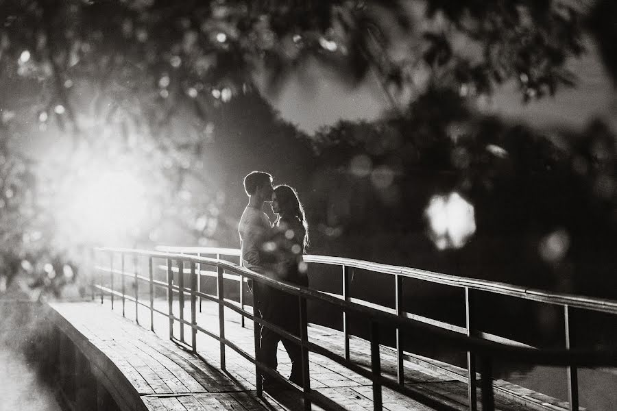 Fotografo di matrimoni Anton Balashov (balashov). Foto del 17 luglio 2019