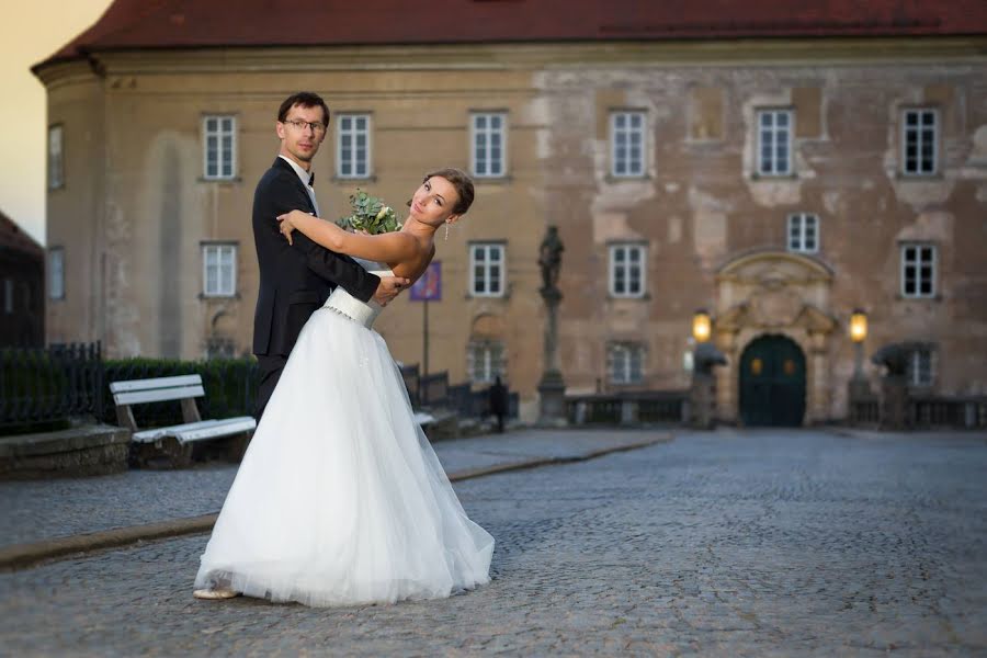 Fotógrafo de casamento Jan Wołoszczuk (janwoloszczuk). Foto de 10 de março 2020