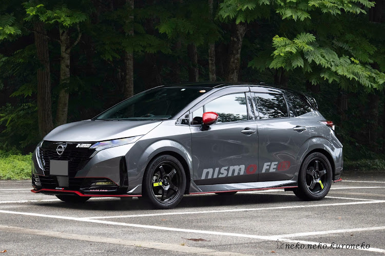 ノート オーラの#FE13#FE13ｵｰﾗ#ｵｰﾗﾆｽﾓ#AURA#e-POWER#新潟・#ｽﾃｯｶｰ#ｽﾃｯｶｰﾁｭｰﾝ#ｻｲﾄﾞﾃﾞｶｰﾙ#自作・#Lightroom #Lightroom iPad #raw現像#車・#CanonEOSKissM2#ｶﾒﾗ活動#ｶﾒ活#ﾐﾗｰﾚｽ一眼・雲洞庵に関するカスタム事例の投稿画像1枚目