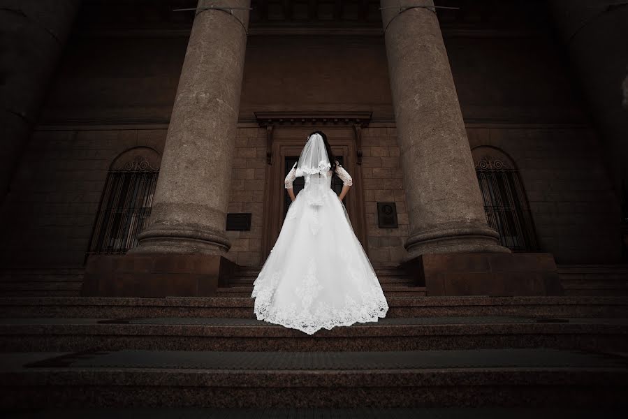 Fotografo di matrimoni Anton Ilchenko (antonilchanka). Foto del 8 luglio 2018