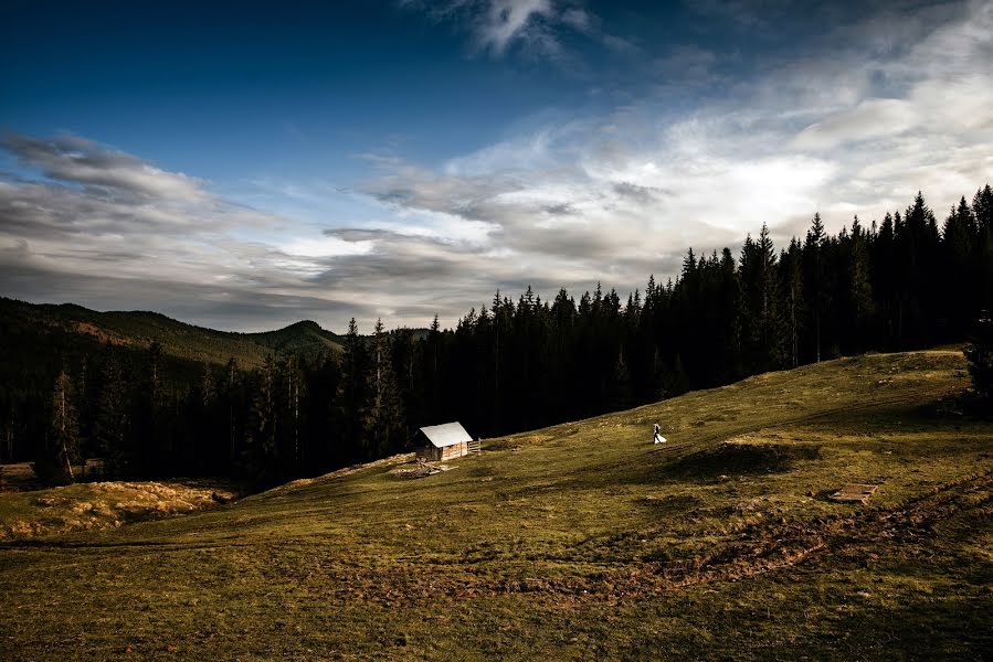 Wedding photographer Slagian Peiovici (slagi). Photo of 20 May 2019