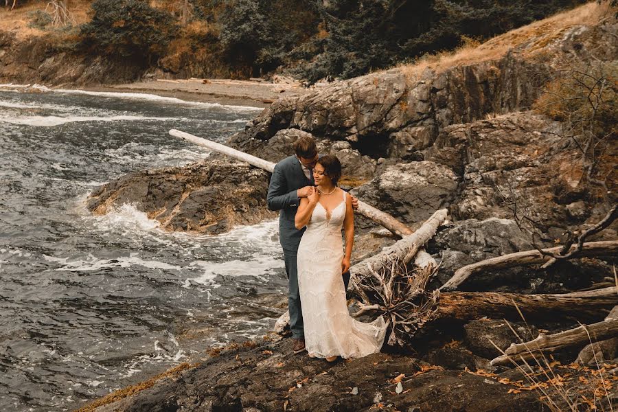 Wedding photographer Sam Rose (isleandoak). Photo of 9 May 2019