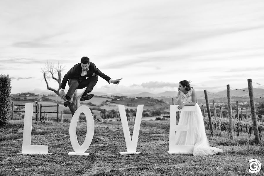 Fotógrafo de casamento Vincenzo Capozzi (viziphoto). Foto de 27 de fevereiro 2020