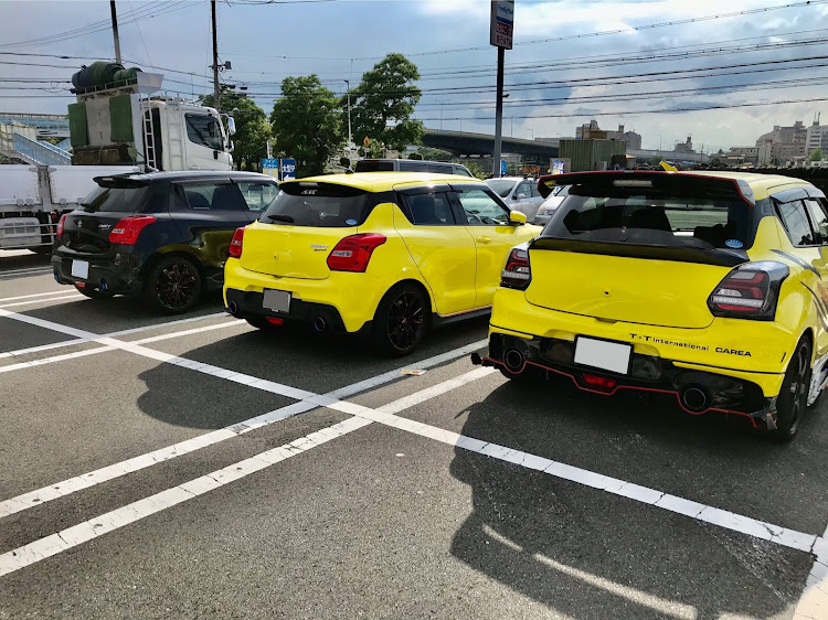 スイフトスポーツの梅雨の晴れ間・SAB・コラボは楽しい・スイスポ祭に関するカスタム事例の投稿画像4枚目