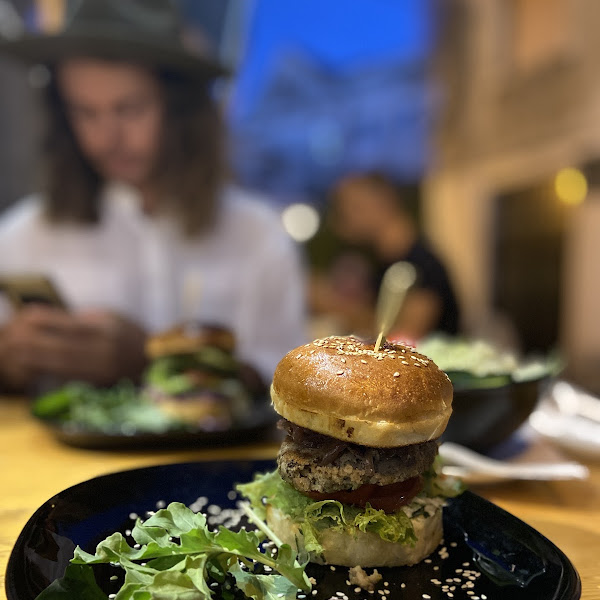 Gluten-Free Burgers at Feel Green