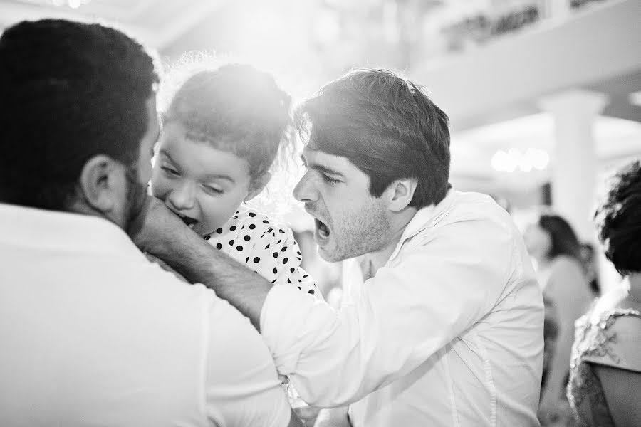 Fotógrafo de casamento Konstantin Tolokonnikov (tolokonnikov). Foto de 25 de outubro 2019