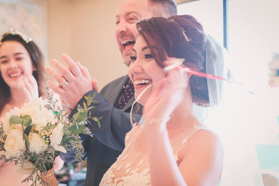 Fotografo di matrimoni Jen Chan (jensobscura). Foto del 2 aprile 2019