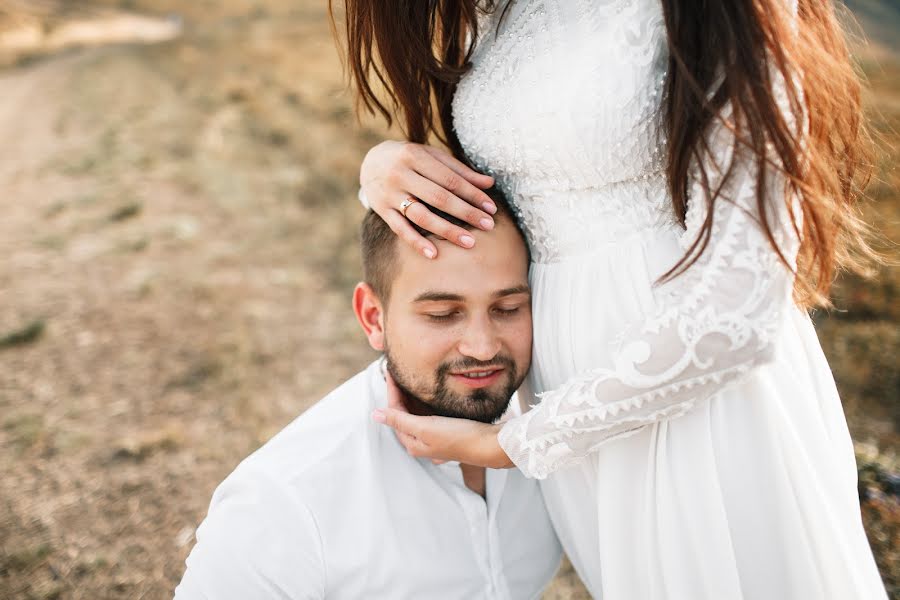 Wedding photographer Yuliya Strelchuk (stre9999). Photo of 20 November 2018