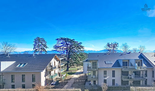 Modern buildings with mountain view - Luxury apartment / penthouse for sale in Divonne-les-Bains, 2 rooms, 1 bedroom