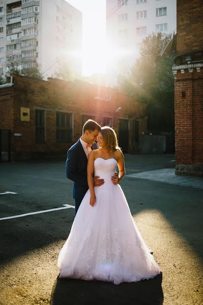 Fotógrafo de bodas Aleksandr Khom (sipmyocean). Foto del 2 de marzo 2015