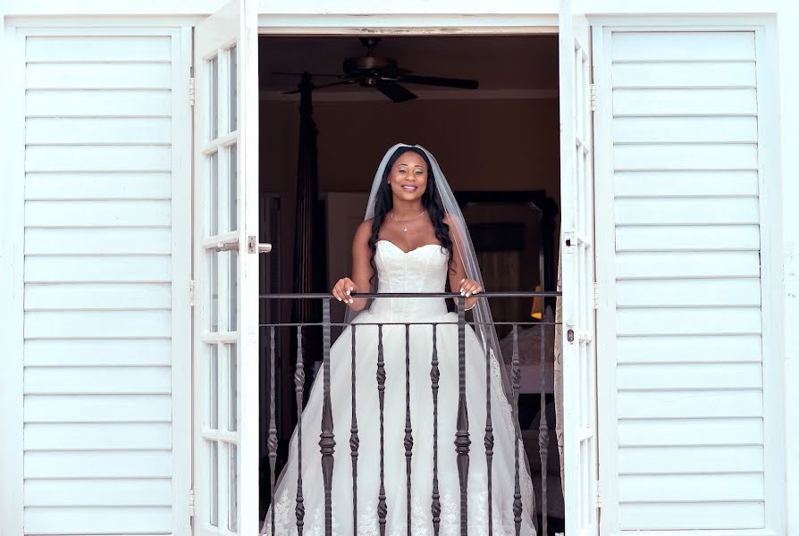 Fotógrafo de casamento Jason Barnett (tusonphotography). Foto de 26 de fevereiro 2018