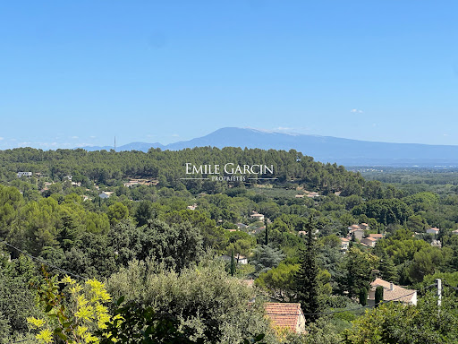 Maison avec piscine et jardin 1