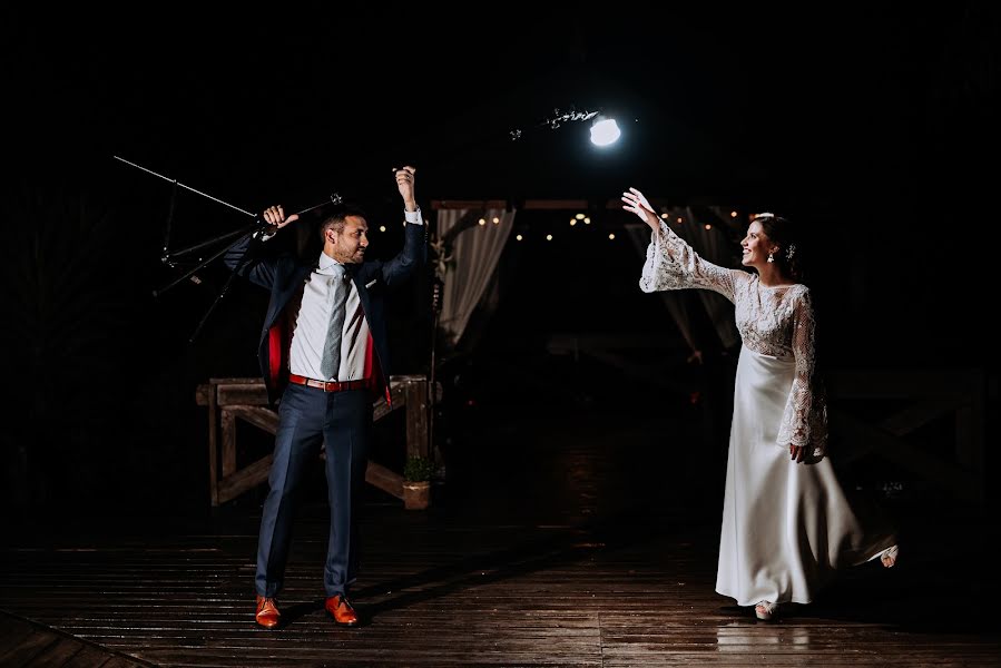 結婚式の写真家Rodrigo Borthagaray (rodribm)。2019 5月9日の写真