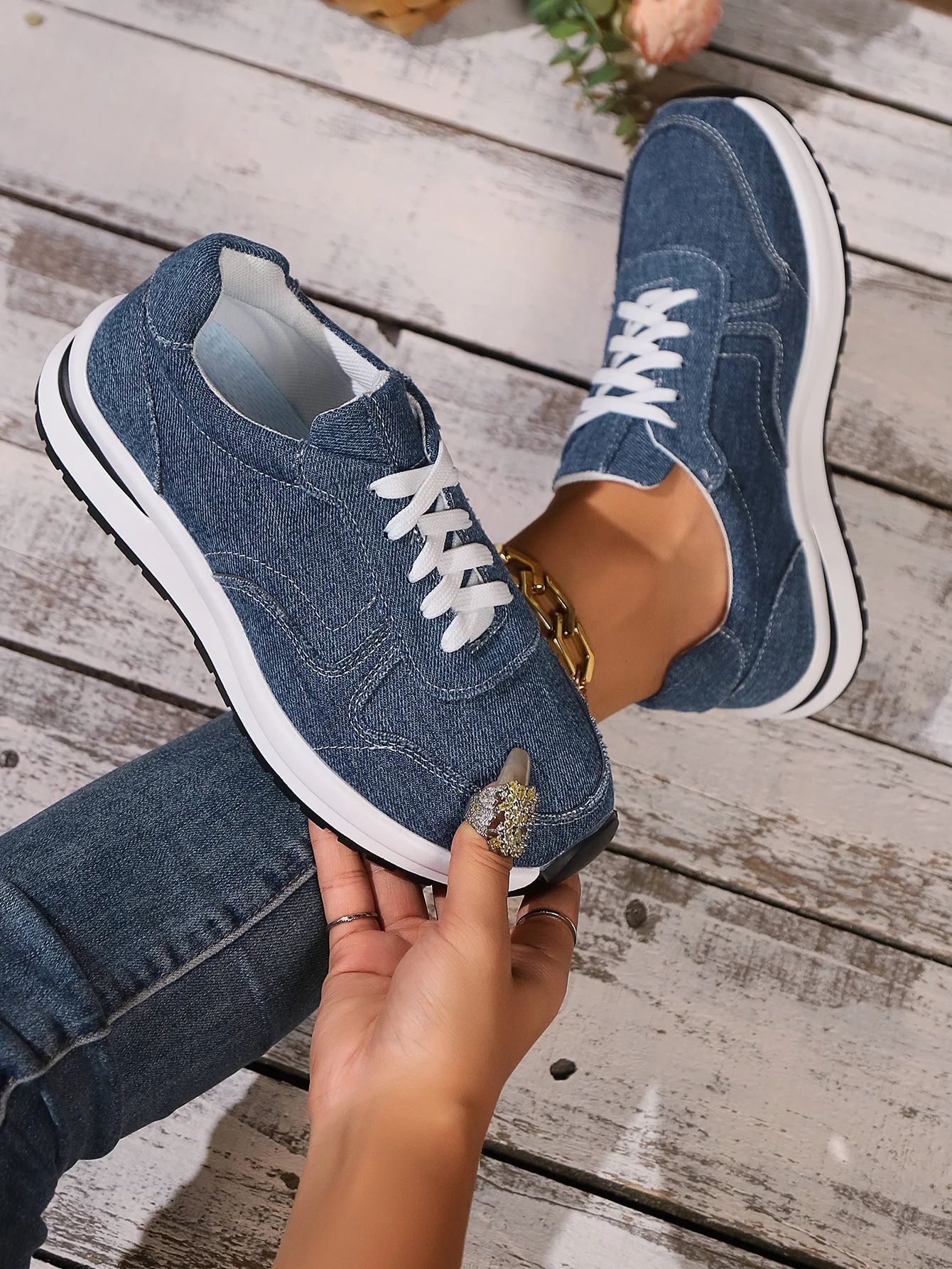 Title 9, Sneakers décontractées de sport pour femmes à p...