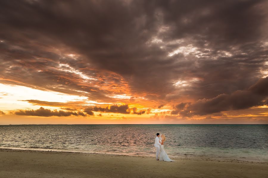 Fotografo di matrimoni Dimm Grand (dimmgrand). Foto del 22 dicembre 2014