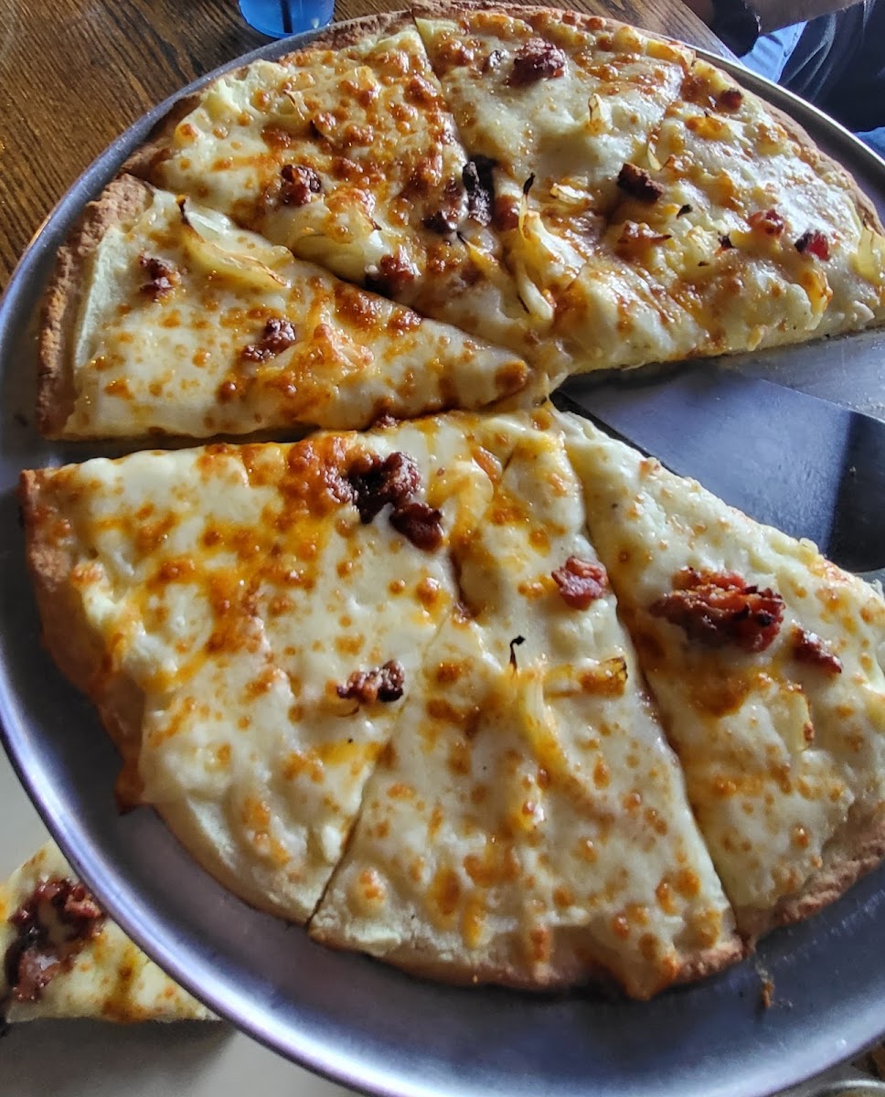 Pierogie pizza