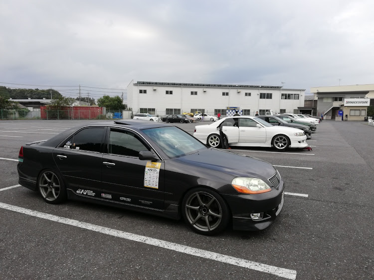 さくちゃん♪(たまにさく山紀信)さんが投稿した筑波サーキットジムカーナ場・たかC走・マークⅡ・JZ大集合に関するカスタム事例の投稿画像2枚目