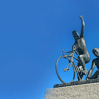 Monumento al ciclista  di 