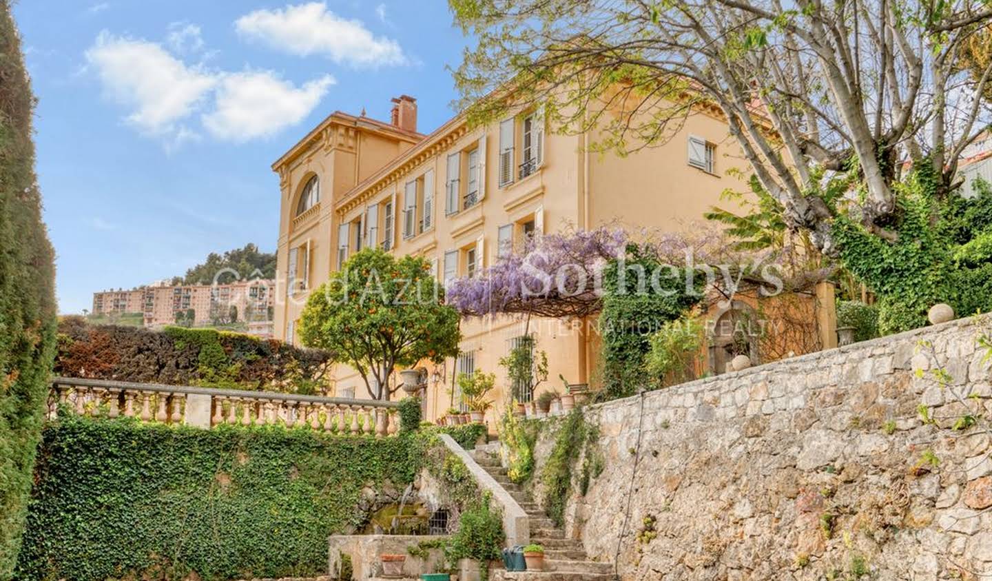 House with pool and terrace Grasse