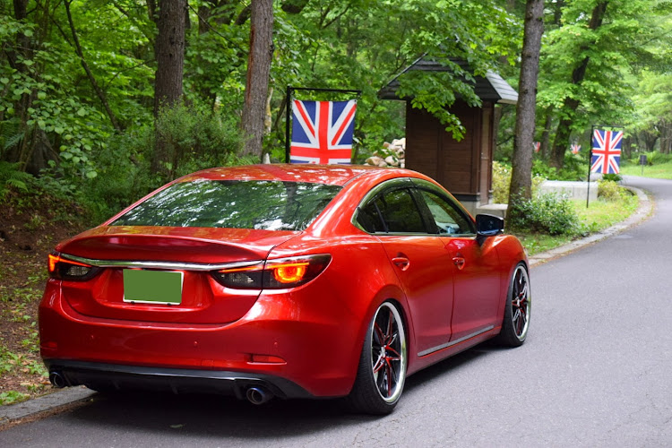 アテンザのブリティッシュヒルズ・アテンザ・マツダ・車好きと繋がりたいに関するカスタム事例の投稿画像3枚目