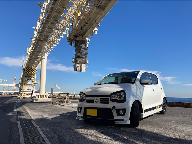 アルトワークスのアルトワークスha36s・ドライブ・港撮影・2023年もよろしくお願いしますに関するカスタム事例の投稿画像2枚目