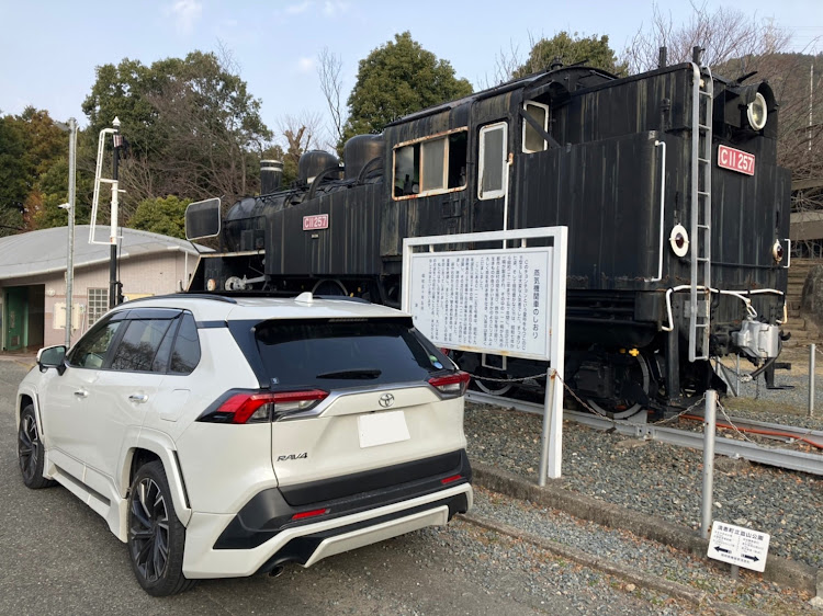 RAV4のSUVのある生活・朝活写真・3月もよろしくお願いします・戦争反対に関するカスタム事例の投稿画像2枚目
