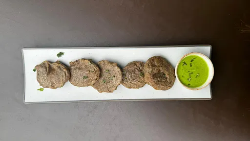 Kuttu Ke Aate Ke Pakore