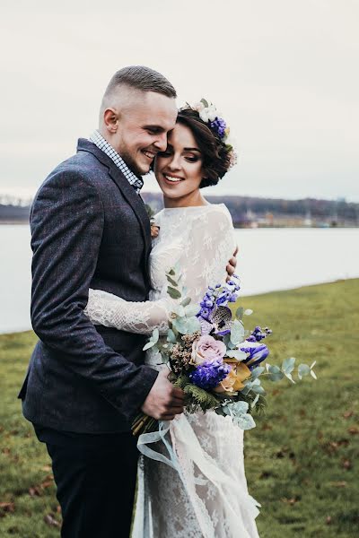 Wedding photographer Vlada Bush (vladabush). Photo of 28 October 2019