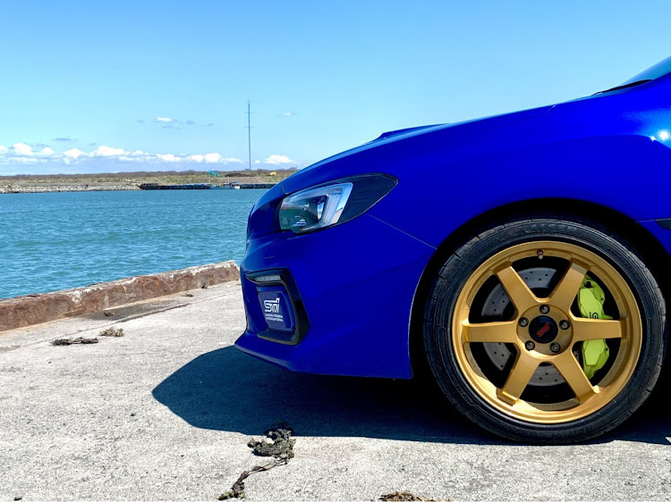 WRX STIの石狩湾新港・北海道・佐藤水産・お尻好き❤️・VABはいい車だ！に関するカスタム事例の投稿画像5枚目