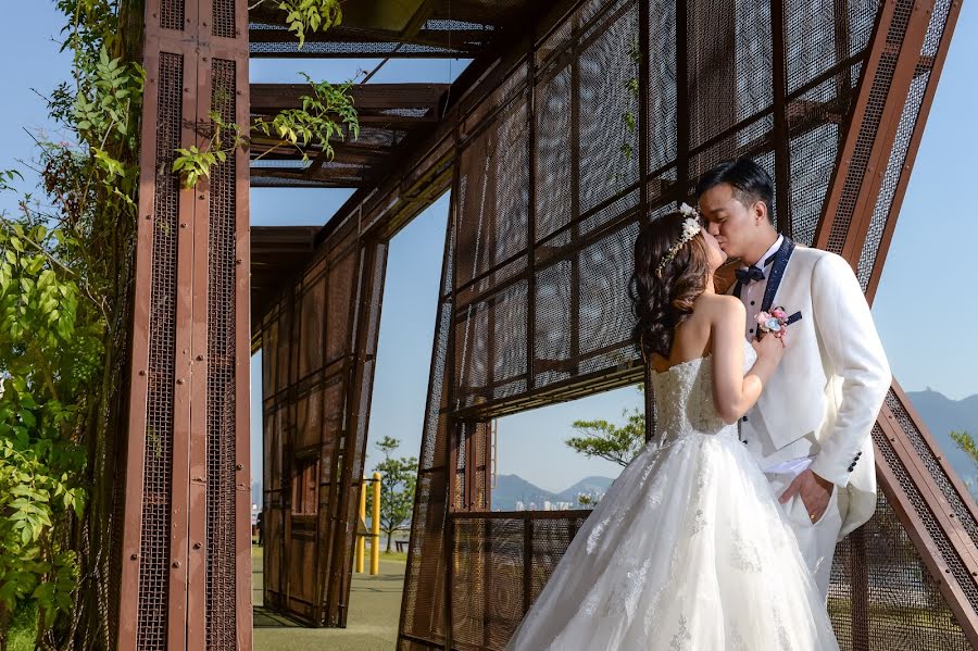 Fotografo di matrimoni Angus Li (angusli). Foto del 16 aprile 2019