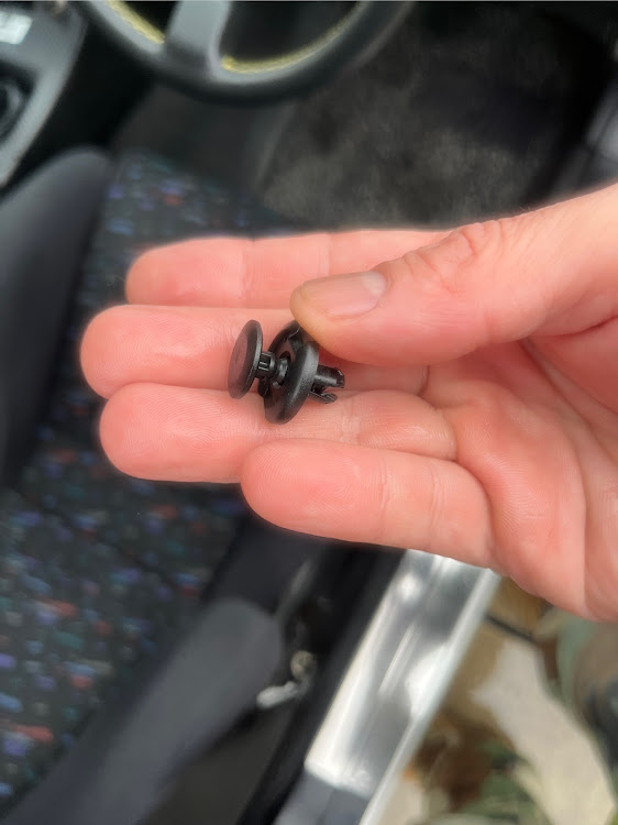 セリカの雨天出動・雨天洗車・トンカツに関するカスタム事例の投稿画像5枚目