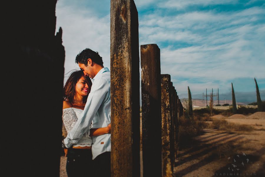 Wedding photographer Vladimir Liñán (vladimirlinan). Photo of 30 August 2017