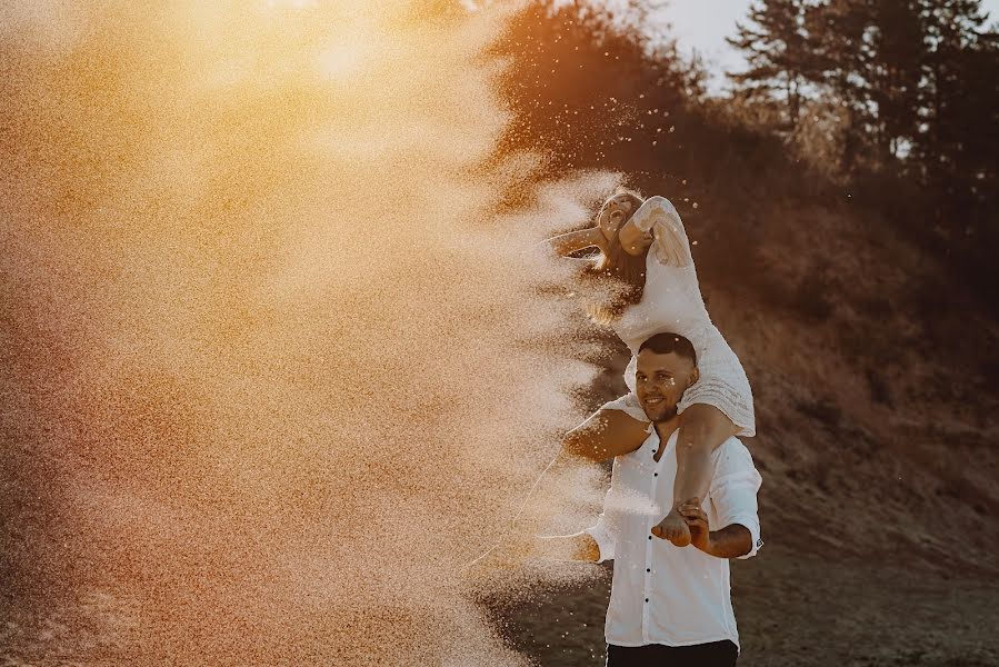 Wedding photographer Olga Nikolaeva (avrelkina). Photo of 19 April 2021