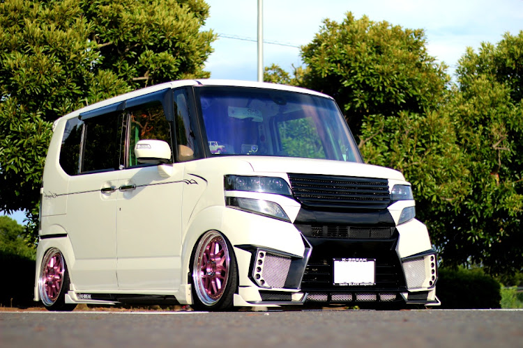 gons180@KPPさんが投稿したNBOX・ＮBOXカスタム・KPPWORKS・単焦点レンズに関するカスタム事例の投稿画像2枚目
