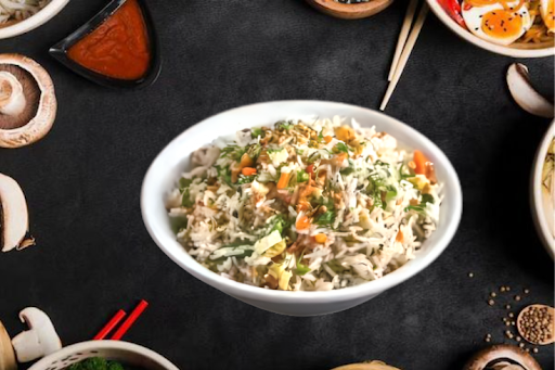 Veg Burnt Garlic Fried Rice