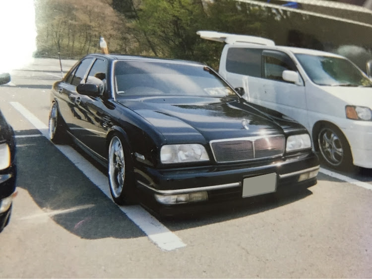 ひーでーさんが投稿した#32シーマ・#過去車に関するカスタム事例の投稿画像1枚目