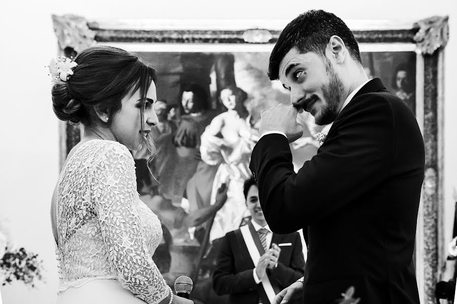 Wedding photographer Nico Lozupone (lozupone). Photo of 20 November 2023