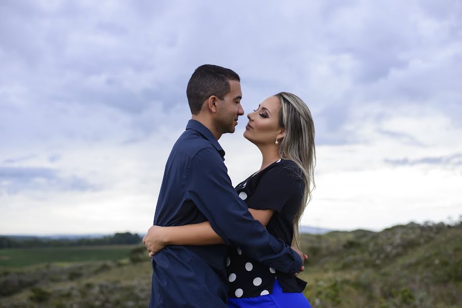 Fotografo di matrimoni Antonio Ferreira (badufoto). Foto del 4 marzo 2020